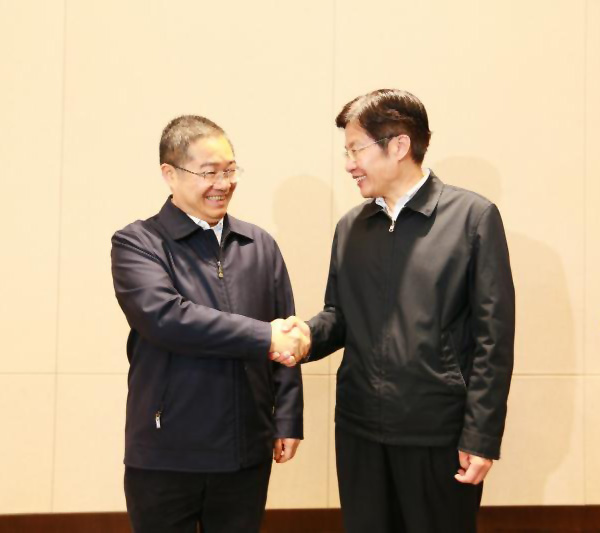 1569823618922847.jpg 10.全國政協副主席,全國工商聯主席高云龍親切會見林印孫總裁.jpg